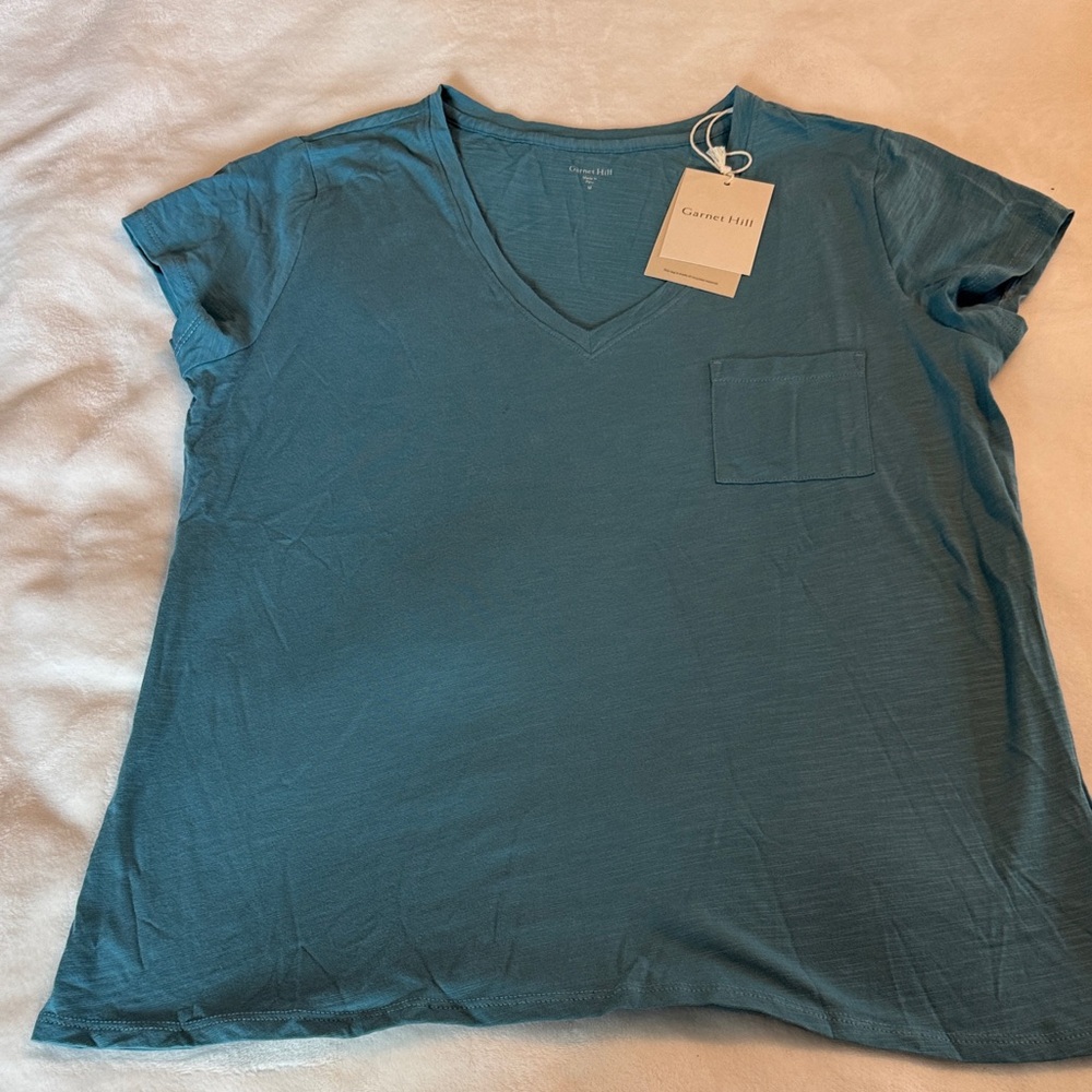 NWT Garnet Hill Teal V-Neck Pocket Tee - Short Sleeve